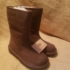 Uggs Girls Sz 3